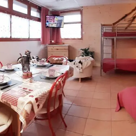 L'aigle Royal Apartamento *