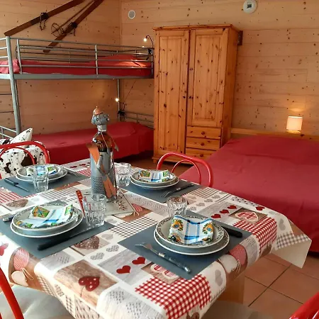 L'aigle Royal Apartamento *